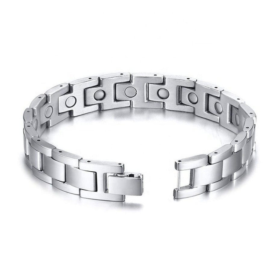 Energy bracelet for removing charges medicine