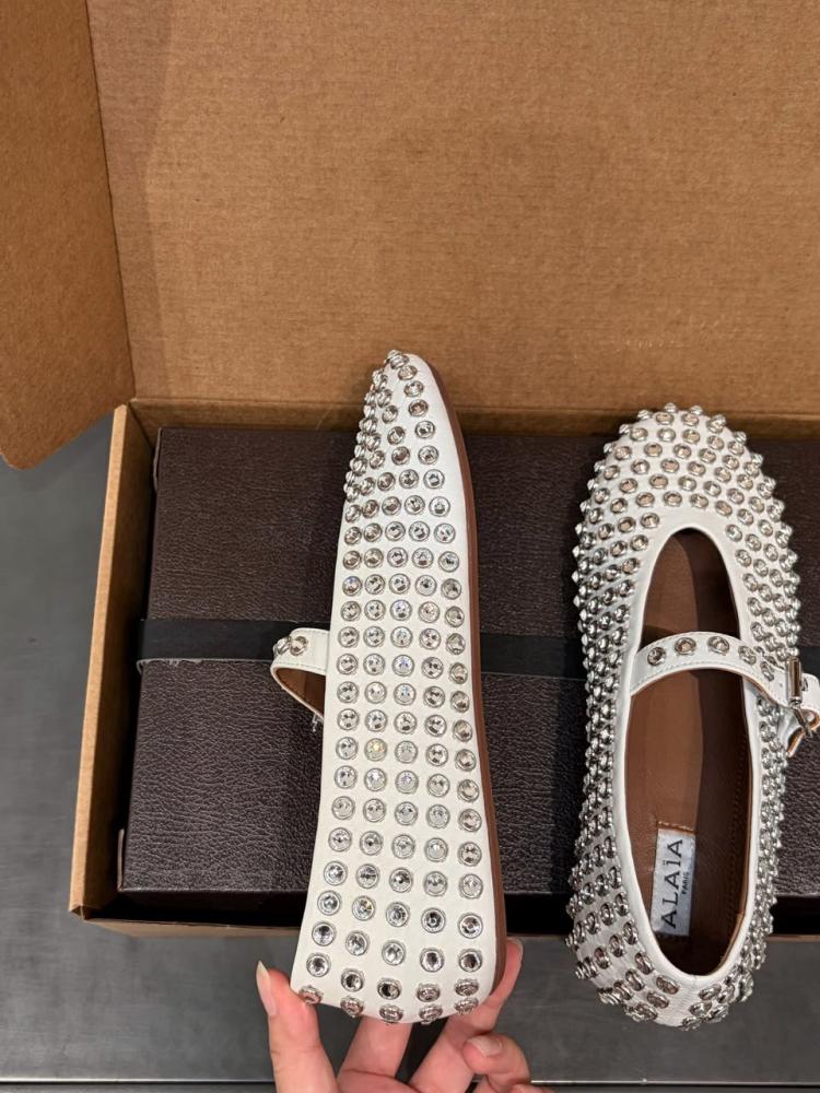 صندل ALAÏA
