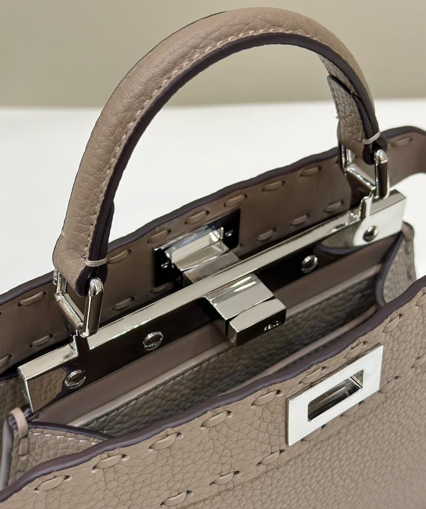 فندي مقاس 20cm