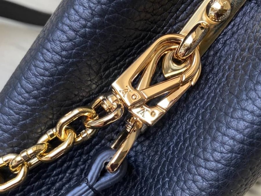 لويس فيتون مقاس 23,5cm