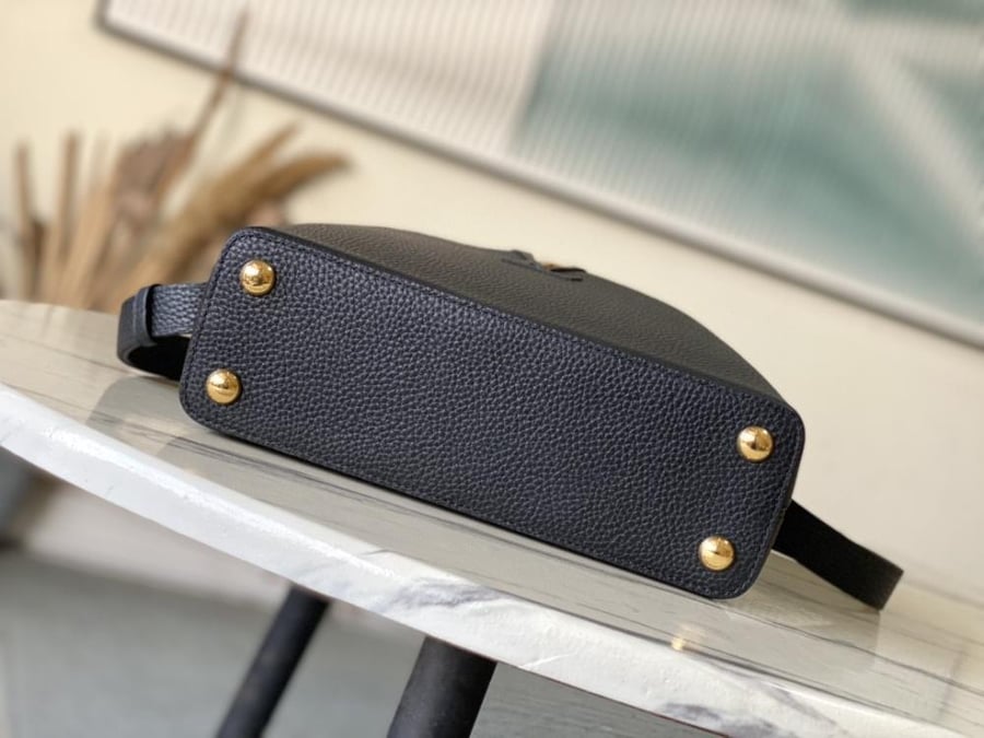لويس فيتون مقاس27cm