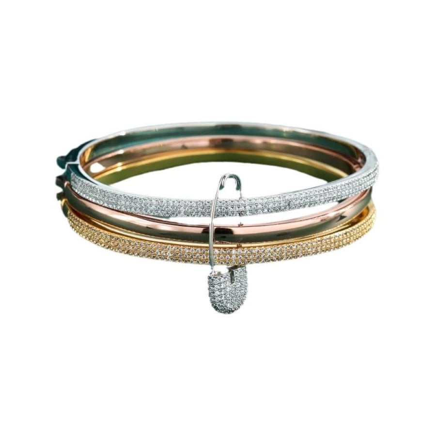 A luxurious zircon-studded pin bracelet
