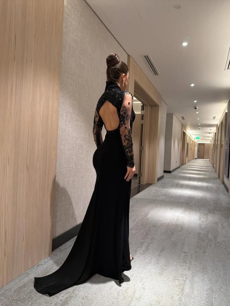 فستان سهرة أسود
