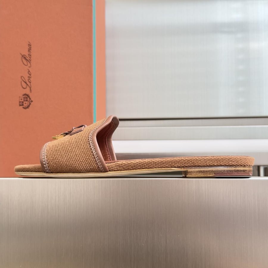 LORO PIANA