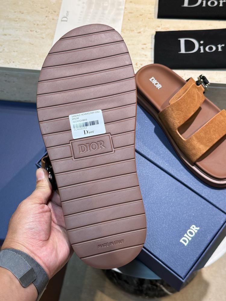DIOR SLIDES