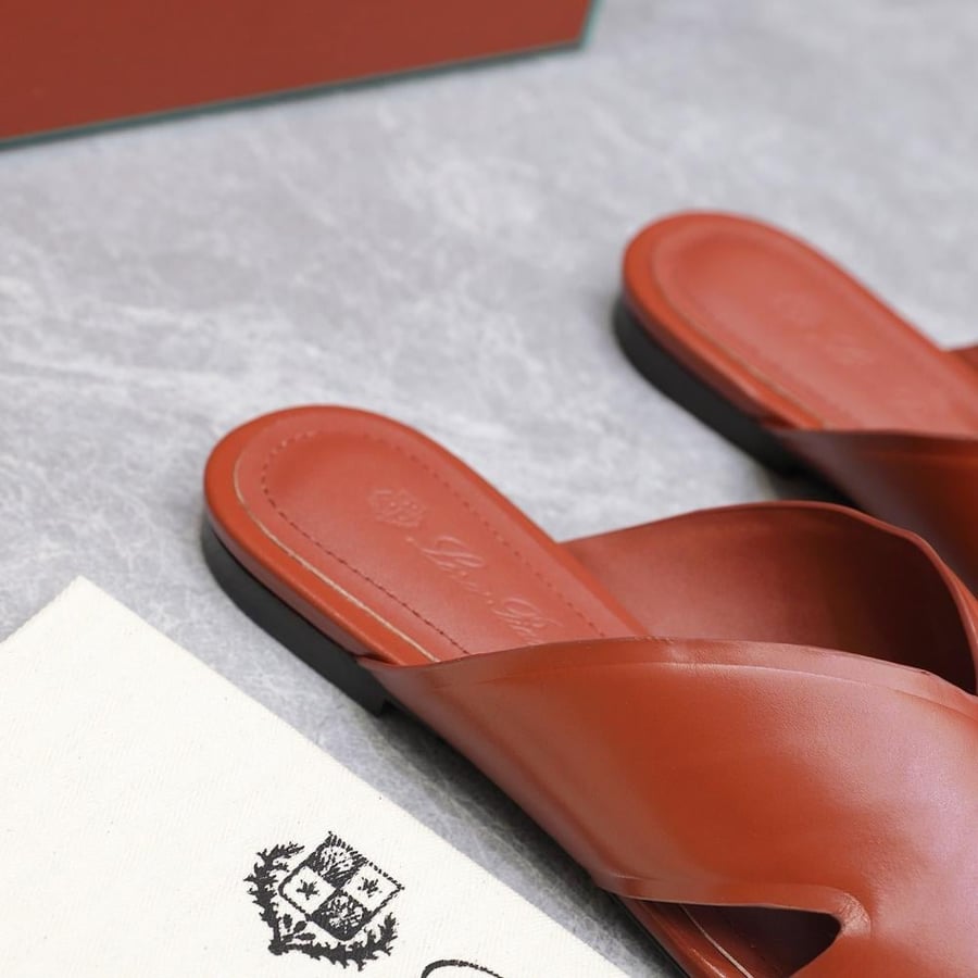 LORO PIANA