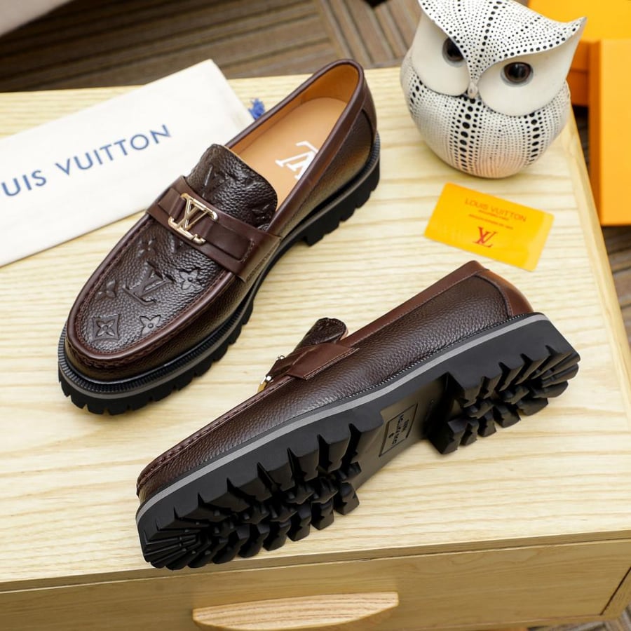 LOUIS VUITTON SHOES