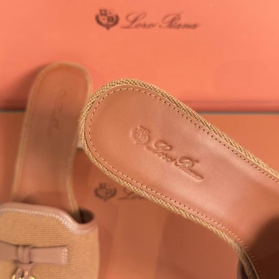 LORO PIANA
