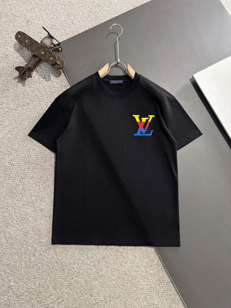 LOUIS VUITTON T-SHIRTS
