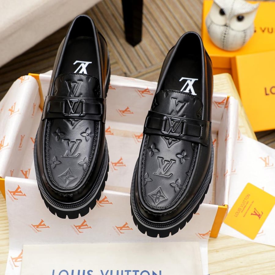 LOUIS VUITTON SHOES