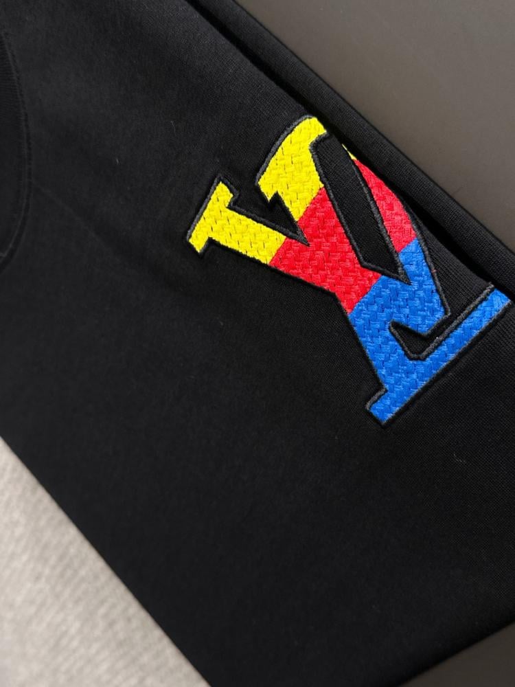 LOUIS VUITTON T-SHIRTS