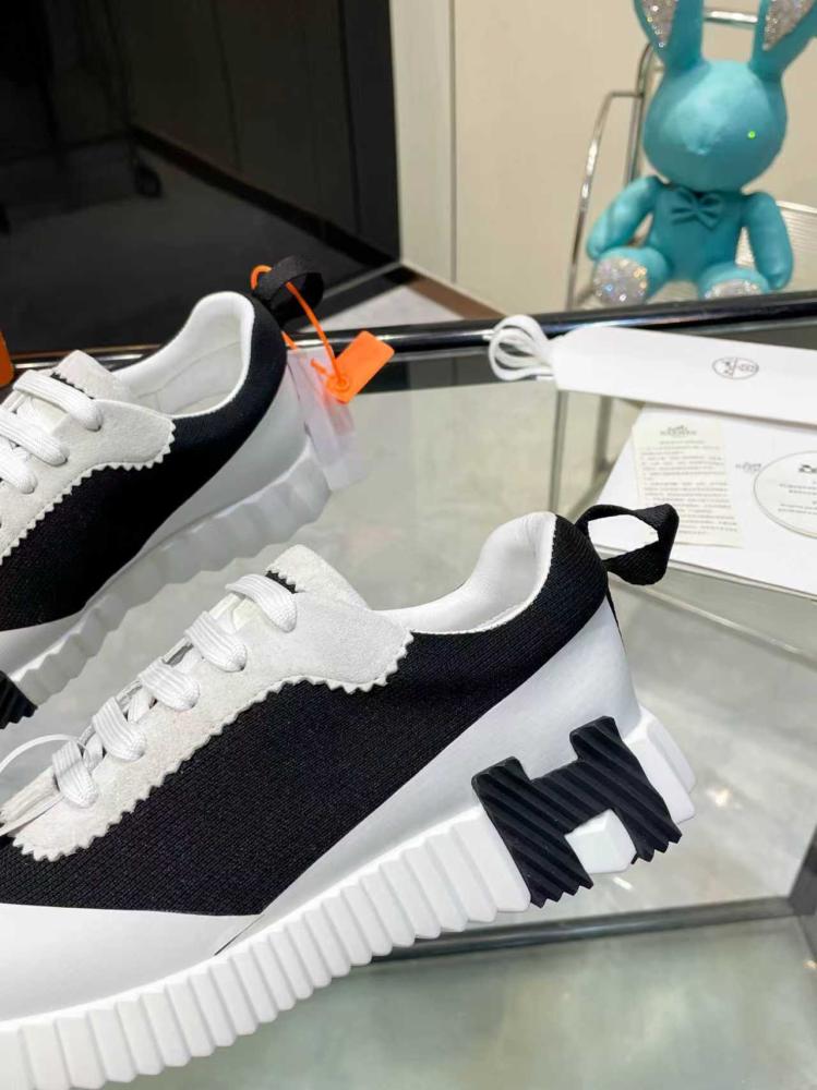 HEMRES SHOES