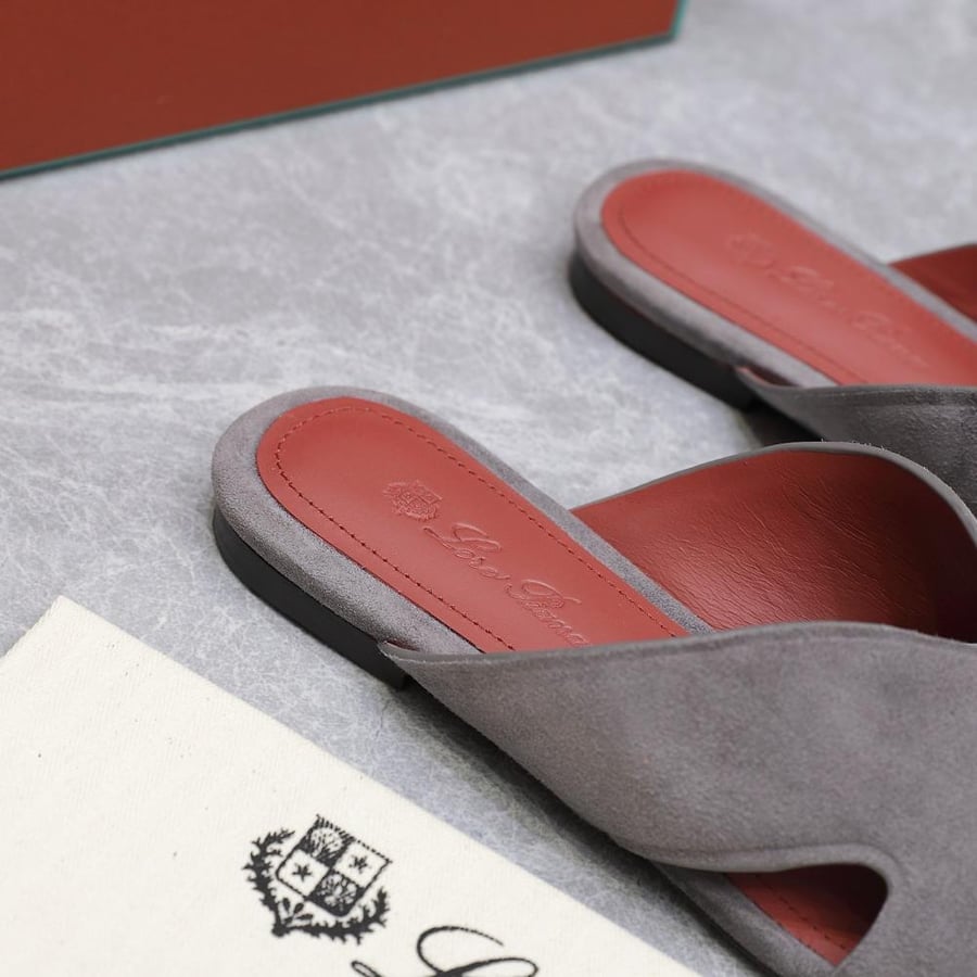 LORO PIANA