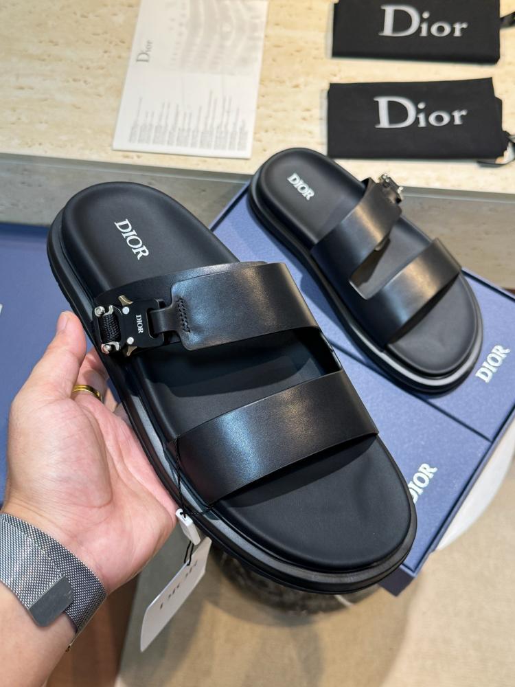 DIOR SLIDES