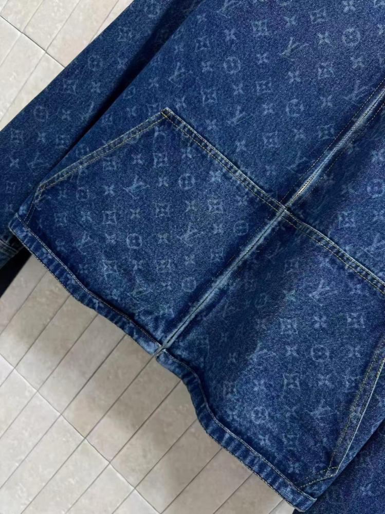 LOUIS VUITTON JACKET