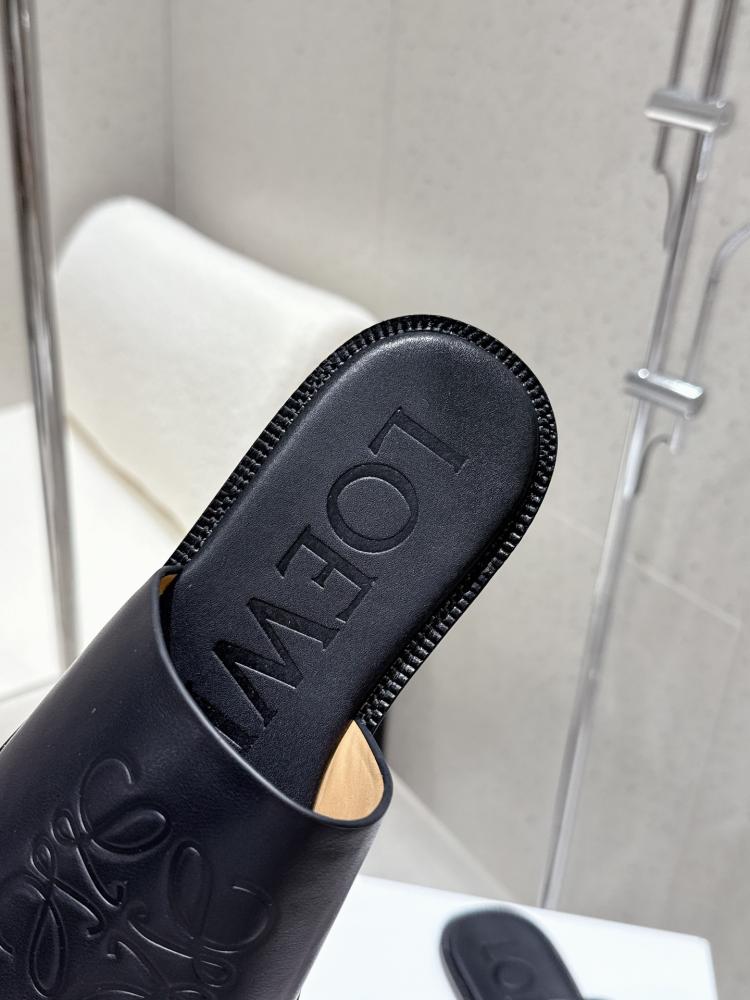 LOEWE SLIDES