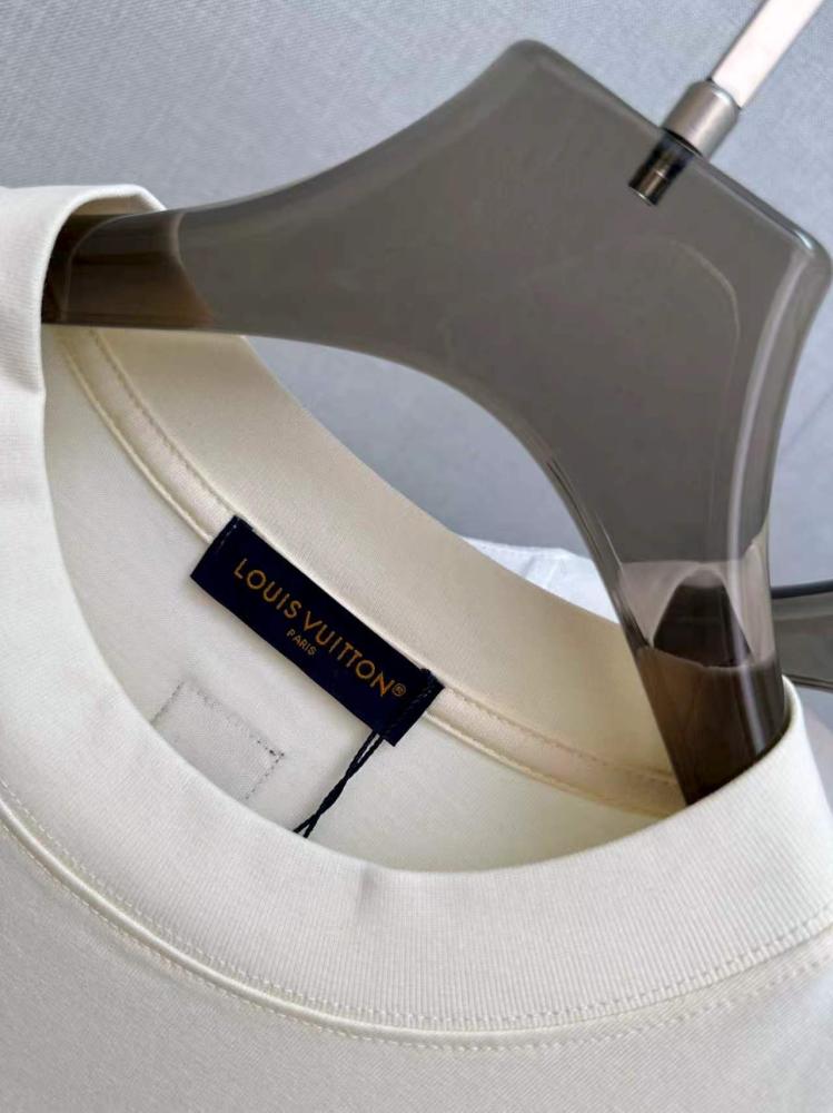 LOUIS VUITTON T-SHIRTS