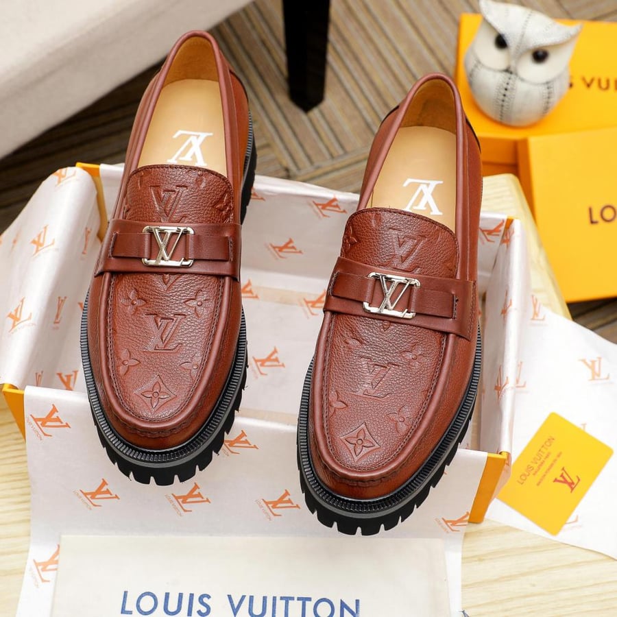 LOUIS VUITTON SHOES