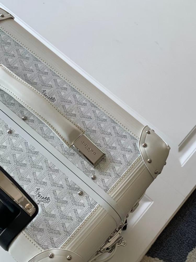 LUGGAGE BAG