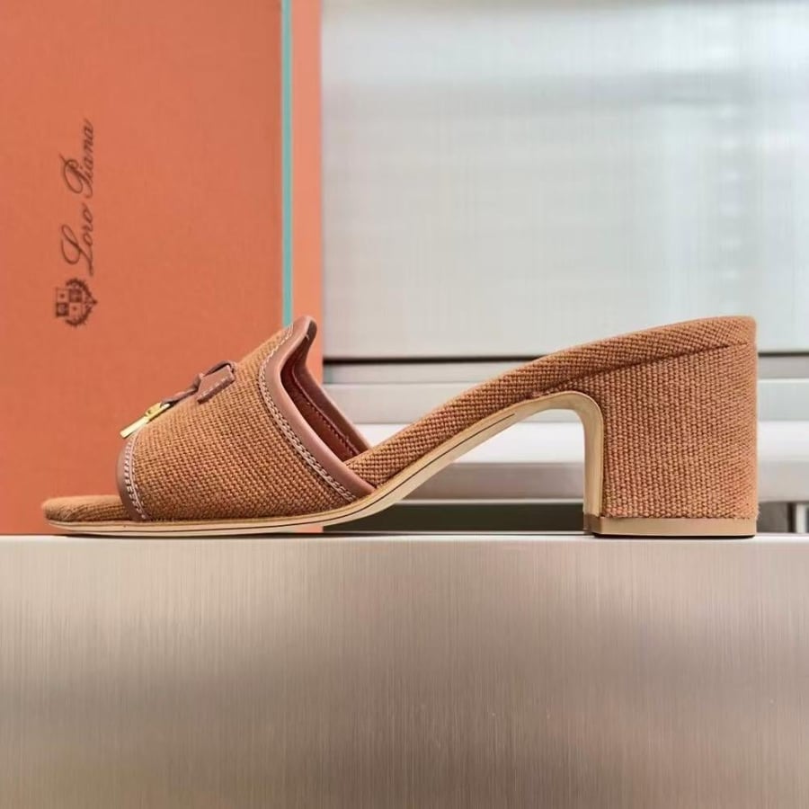 LORO PIANA
