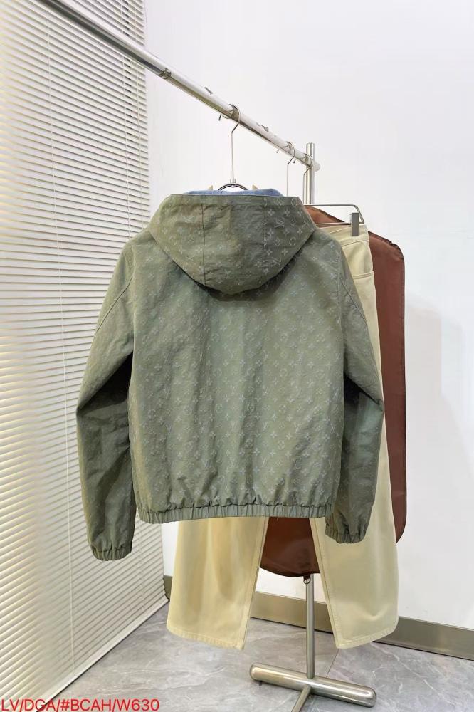 LOUIS VUITTON JACKET