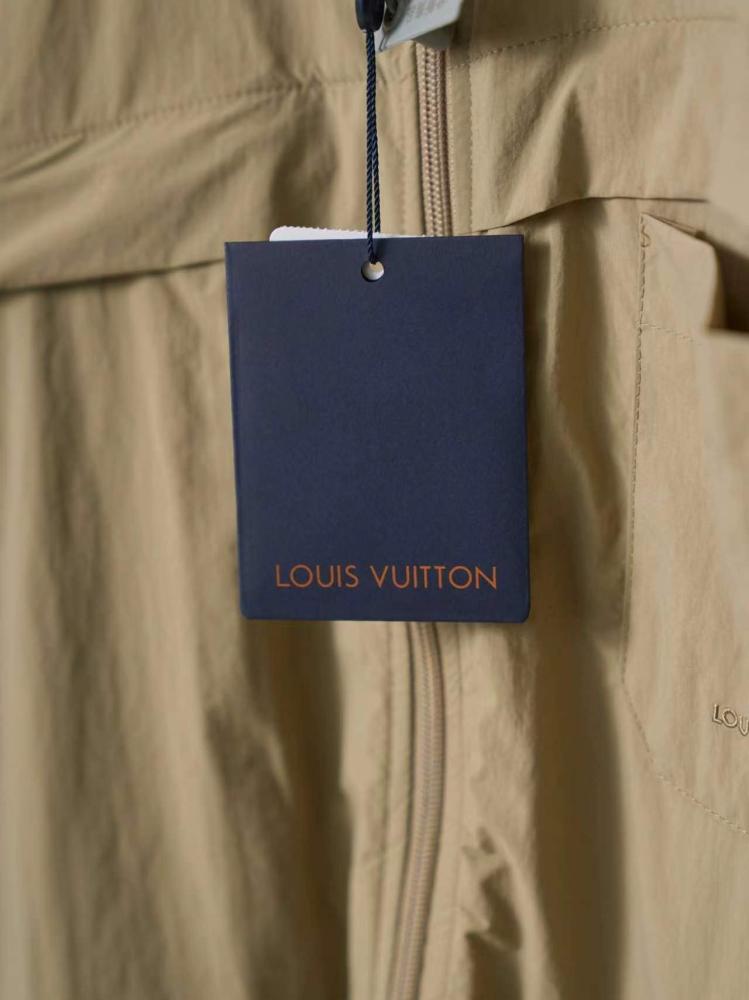 LOUIS VUITTON T-SHIRTS