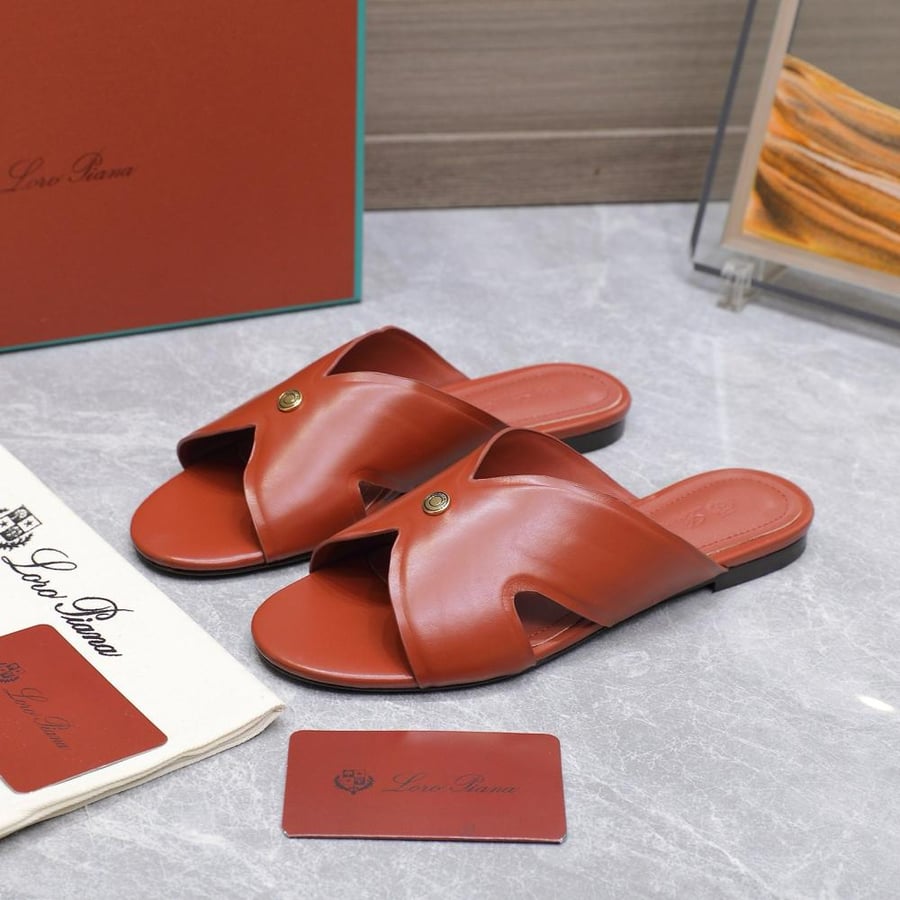 LORO PIANA