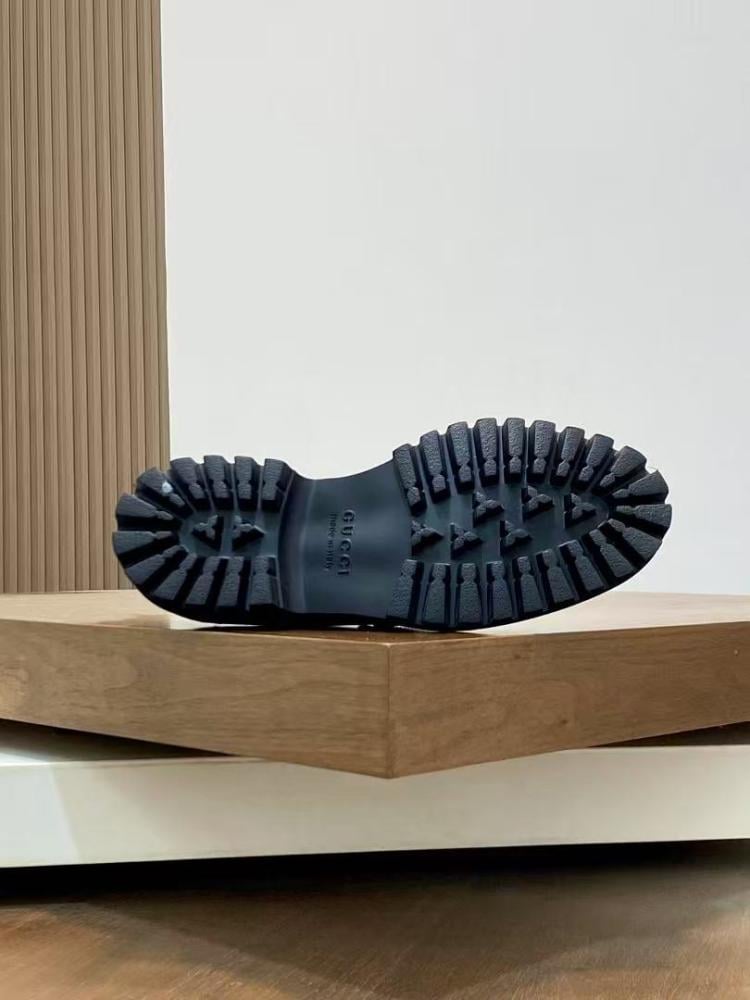 CUCCI SHOES