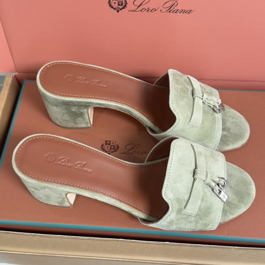 LORO PIANA