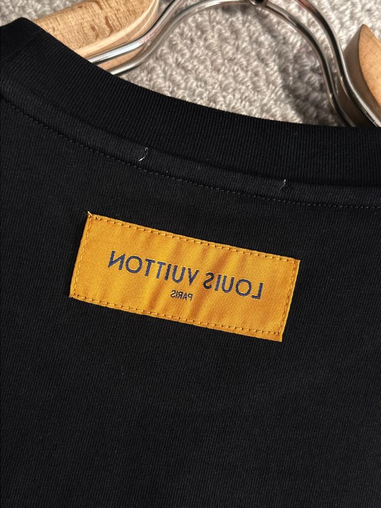 LOUIS VUITTON T-SHIRTS