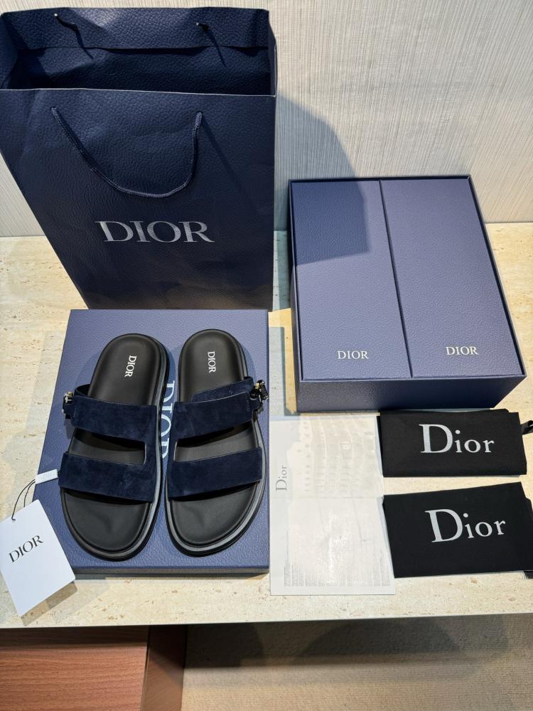 DIOR SLIDES