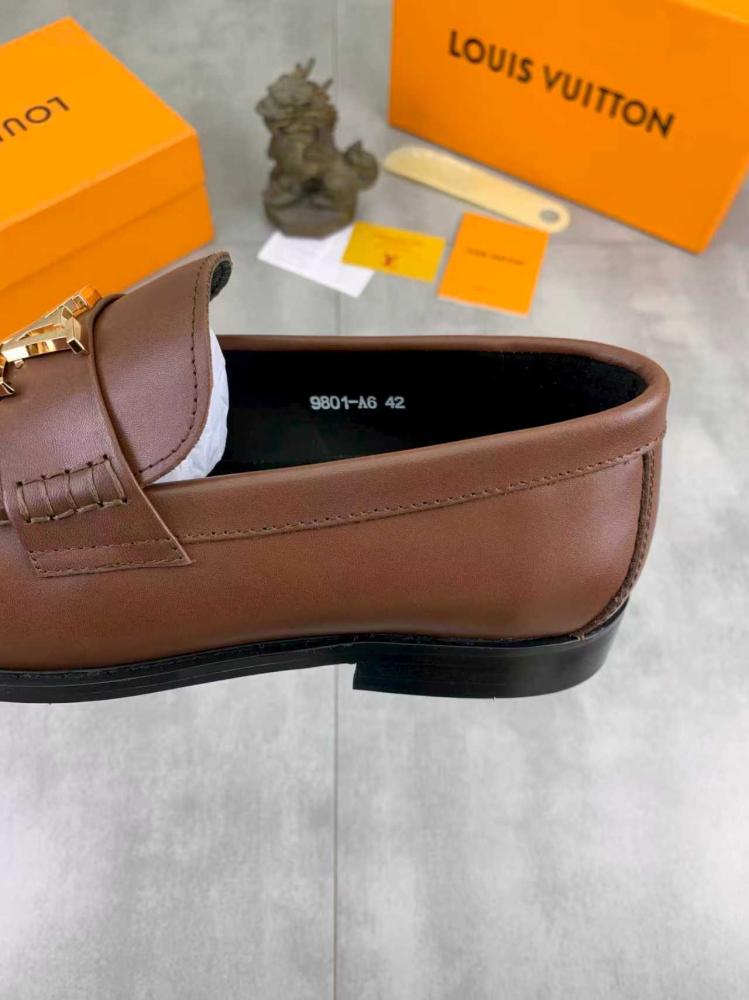 LOUIS VUITTON SHOES