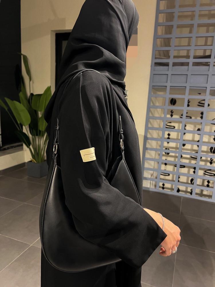 عباية ليالي