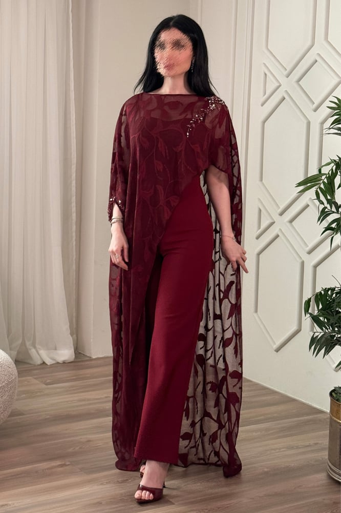 فستان سهرة طويل بلون عنابي
