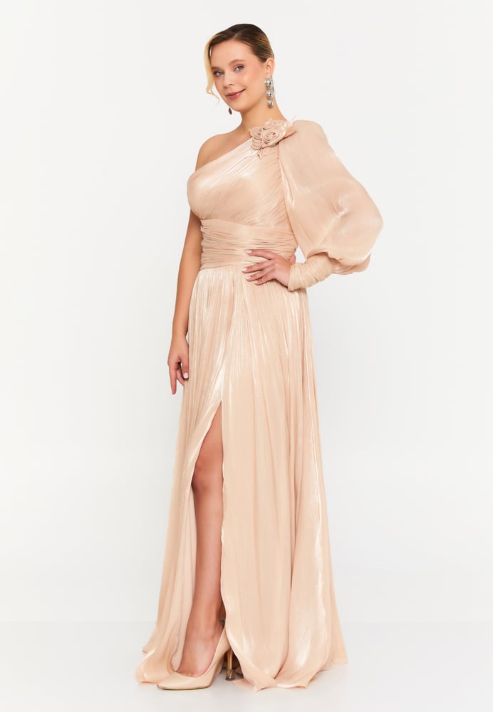 Off-white evening dresses