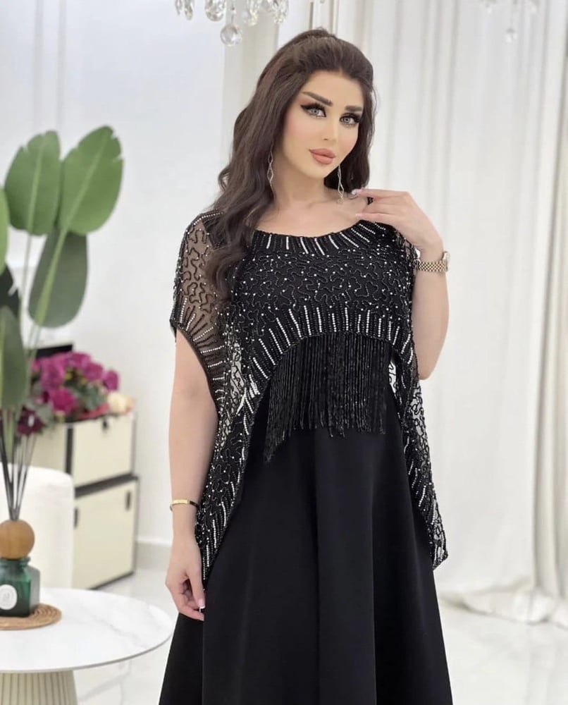 فستان أسود ترتر