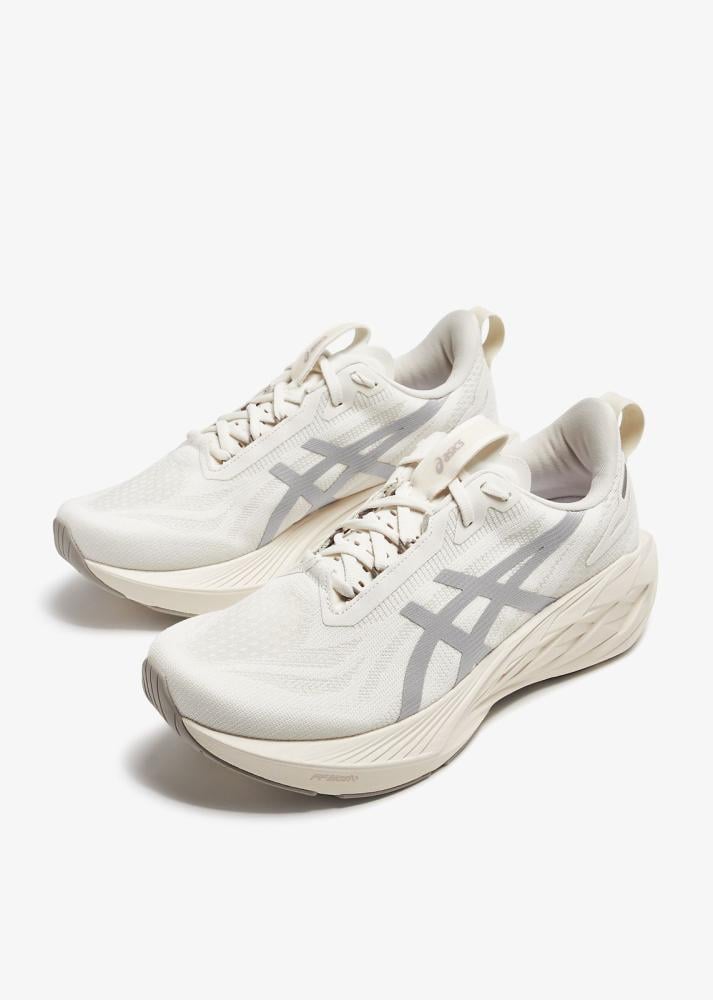 ASICS NOVABLAST™ 4 LE