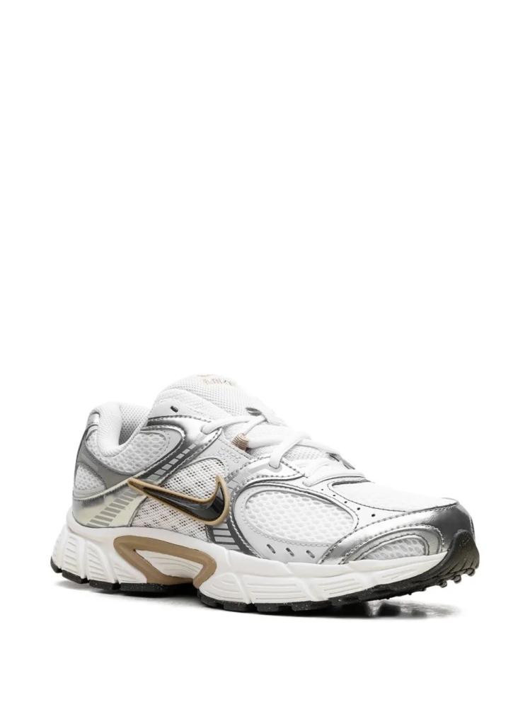 Nike V2K Run