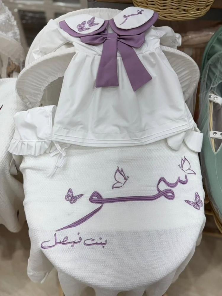 فستان مواليد بناتي تطريز بالأسم من متجر فرح