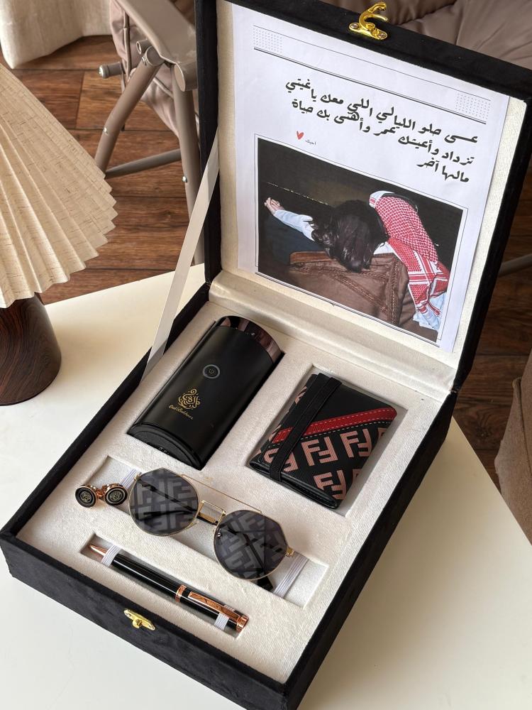 بكج هدايا رجالي من متجر فرح