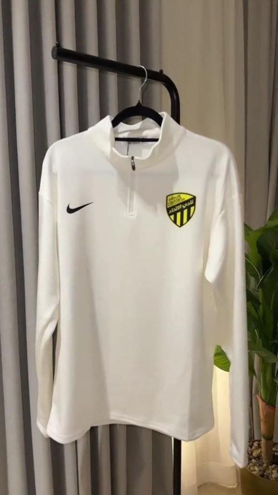 سويتر نادي الوطن نادي الاتحاد السعودي متجر فرح