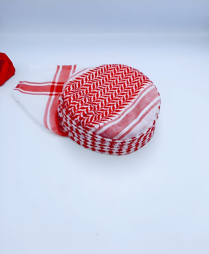 طاقيه مخيطه مع شماغ مشبوك