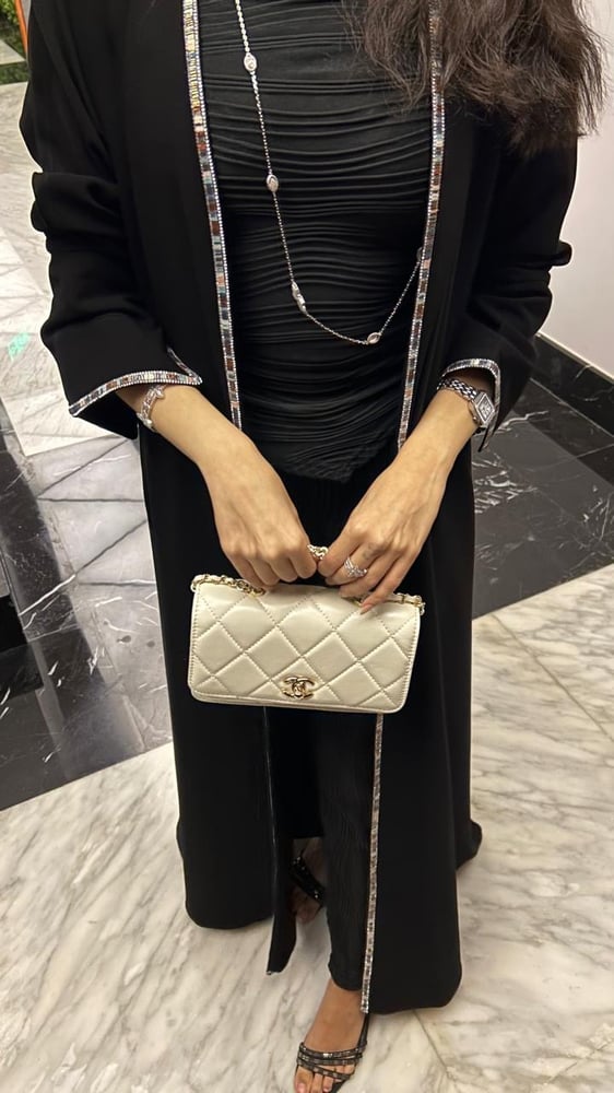 عبايه Y5