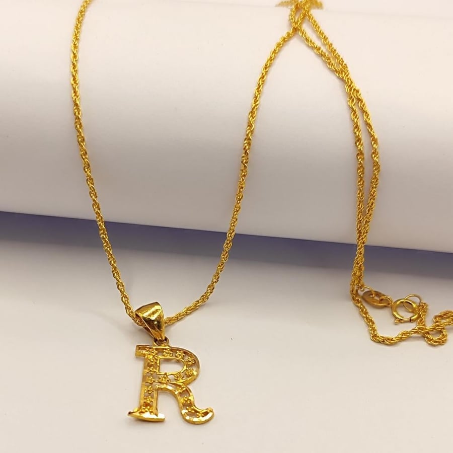 Necklace 18 inches 21k
