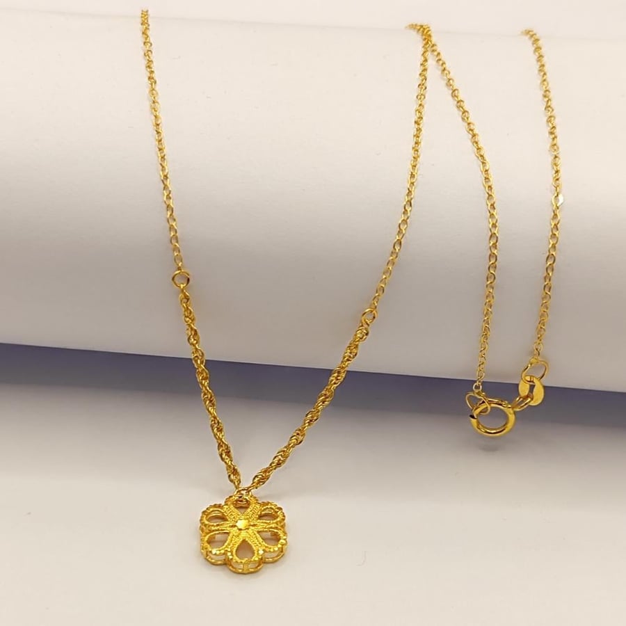 Necklace 18 inches 21k