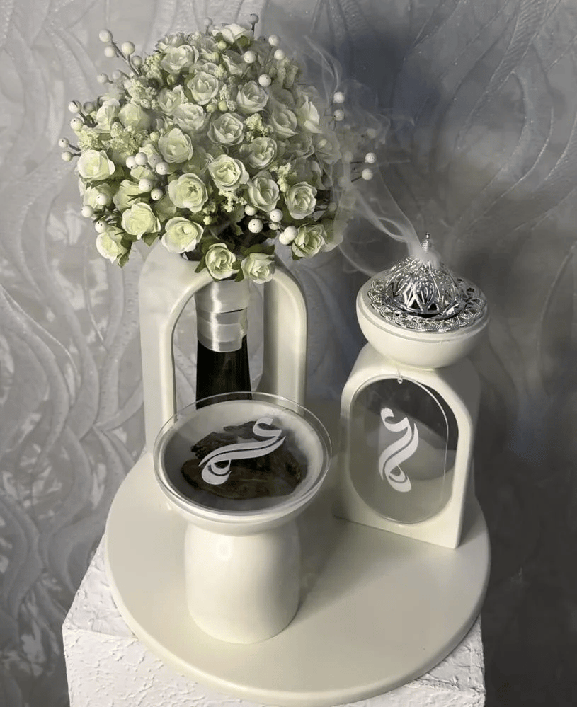 طقم مبخره ٤ قطع اوف وايت