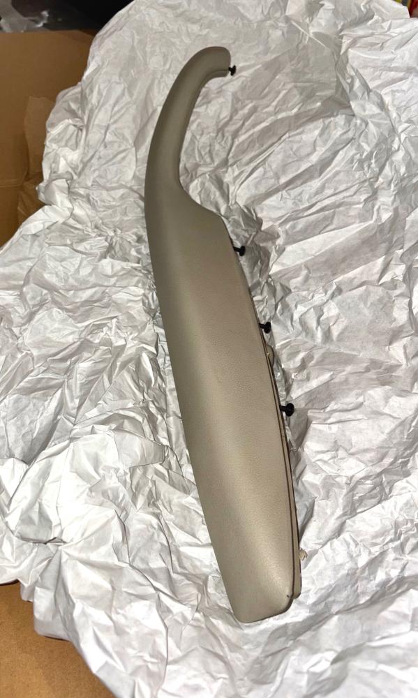 مسكة يد داخلية ( امامي يمين) كابرس 7-13 GM