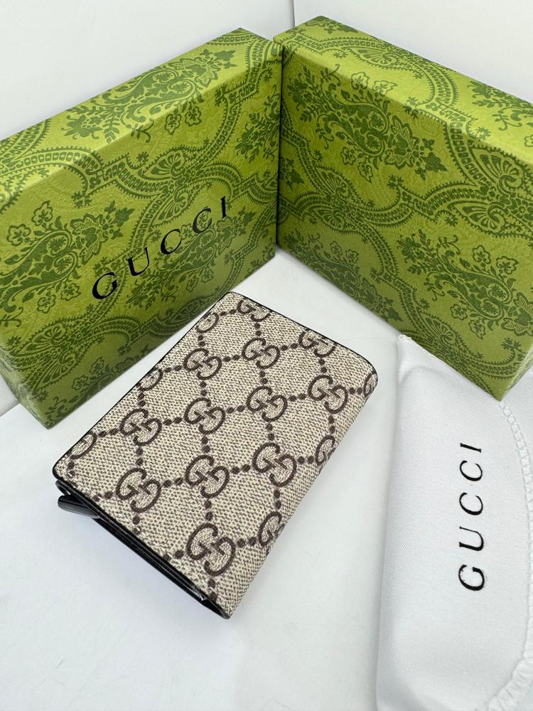 Gucci wallet