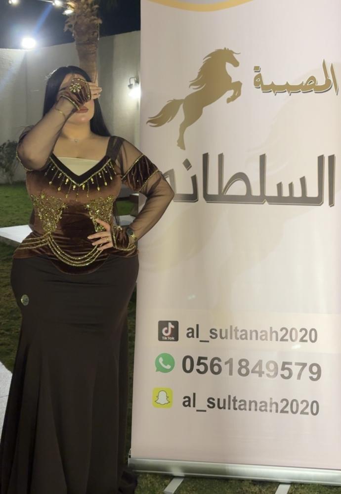 فستان بني