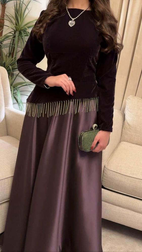 فستان  هائله